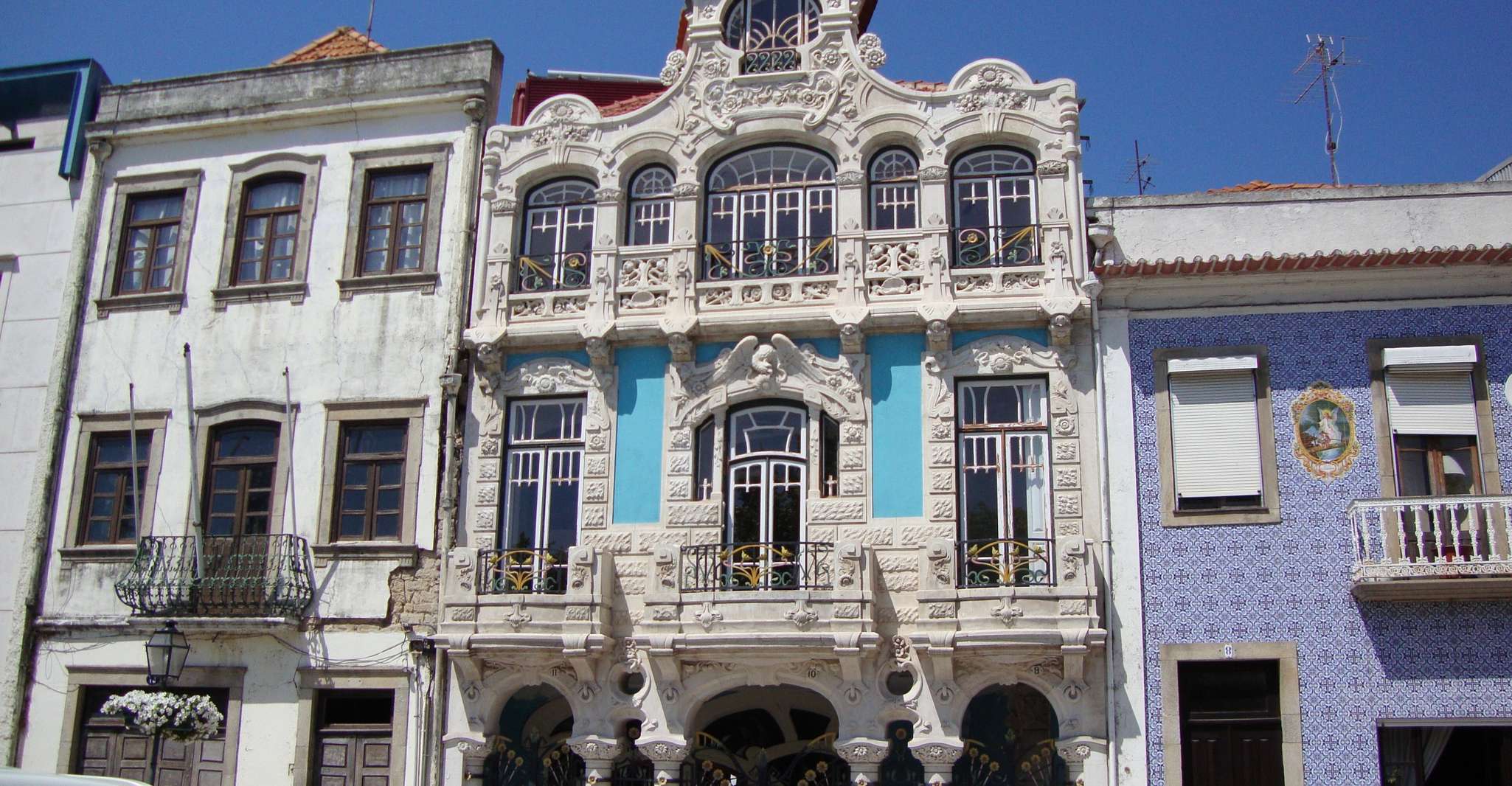 Aveiro, Boat Cruise and City Walking Tour with Sweet Tasting - Housity