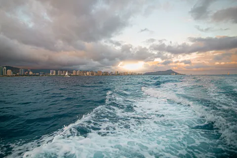 Oahu: BYOB or Cash Bar Waikiki Sunset Cruise