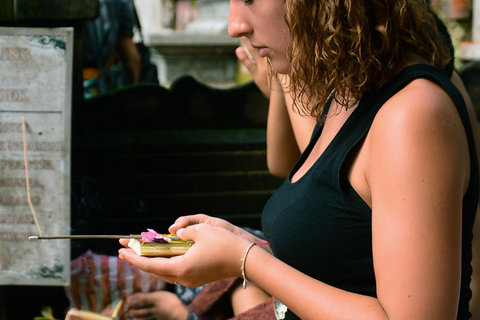 Tirta Empul : Balinese Home & Sacred Melukat Purification