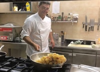 Syracuse, cours de cuisine traditionnelle et visite du marché ancien - Hizvo