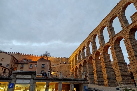 Segovia: Nighttime Walking Tour