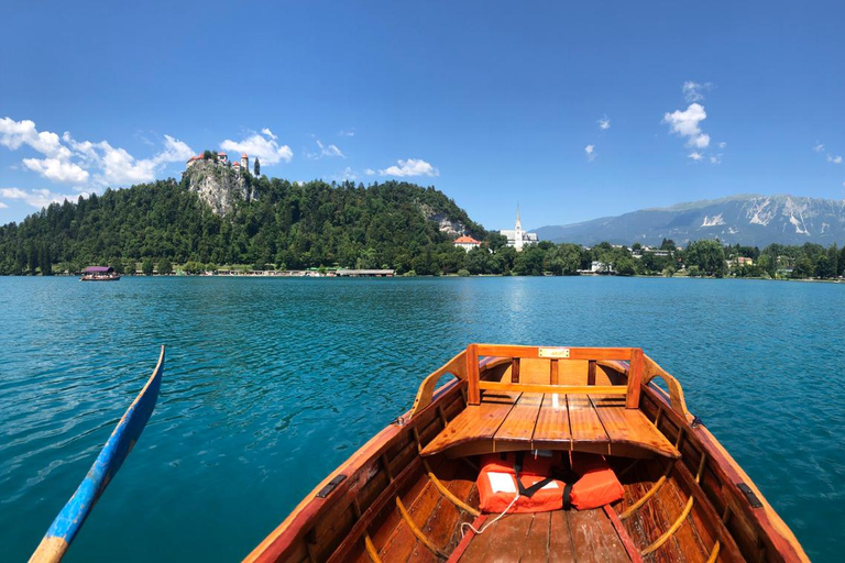 Vanuit Zagreb: dagtocht naar het meer van Bled en Ljubljana