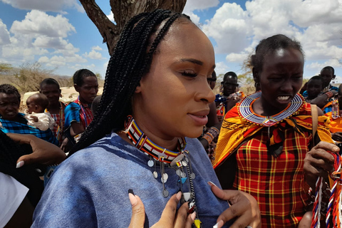 Excursão de um dia à aldeia cultural Masai saindo de NairóbiDe Nairóbi: Excursão de um dia à aldeia cultural Masai saindo de Nairóbi