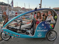 Nice, Visite guidée privée en taxi électrique à vélo - Hizvo