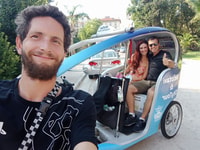 Nice, Visite guidée privée en taxi électrique à vélo - Hizvo