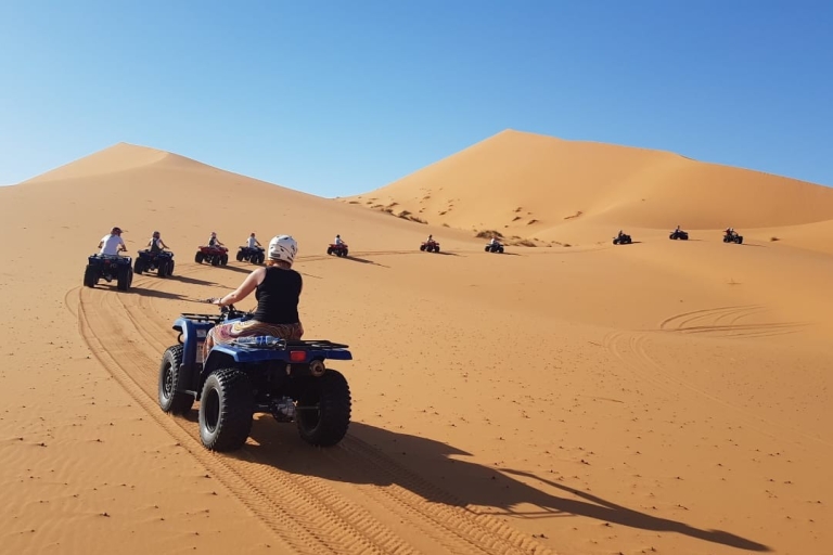 Hurghada: tour por la ciudad y safari por el desierto en quad al atardecerDe Hurghada