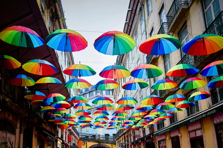 Lisbon: Private Old Town Tuk Tuk Tour | OLD is GOLD 2h Exclusive Private Tour (Multilingual)