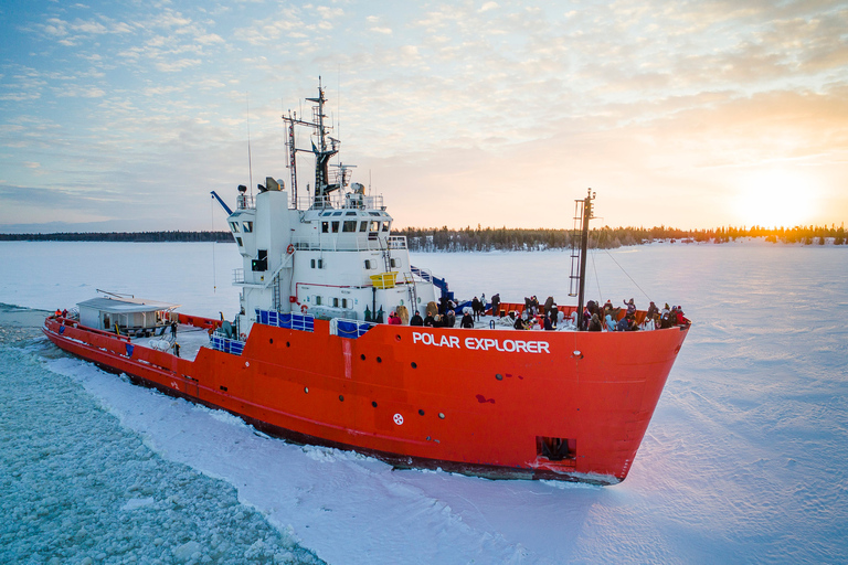 Rovaniemi : Croisière sur un brise-glace avec déjeuner et flottage sur la glaceDépart tôt le matin