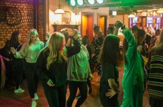 Dublin: Traditioneller irischer Tanzkurs und Live-Tanzshow