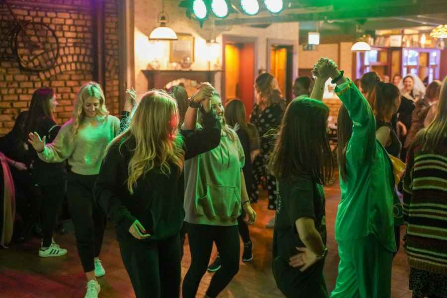 Dublin: Irische Musik- und Tanzshow mit Tanzunterricht