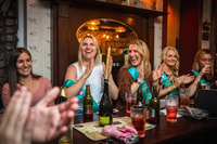 Dublin, Irish Music and Dance Show with Dance Lesson - Housity