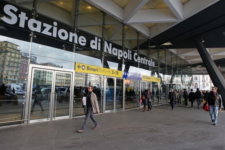 Transfer von der Amalfiküste: nach Neapel Zentrum, Hafen, FlughafenPrivater Transfer von der Amalfiküste nach Neapel
