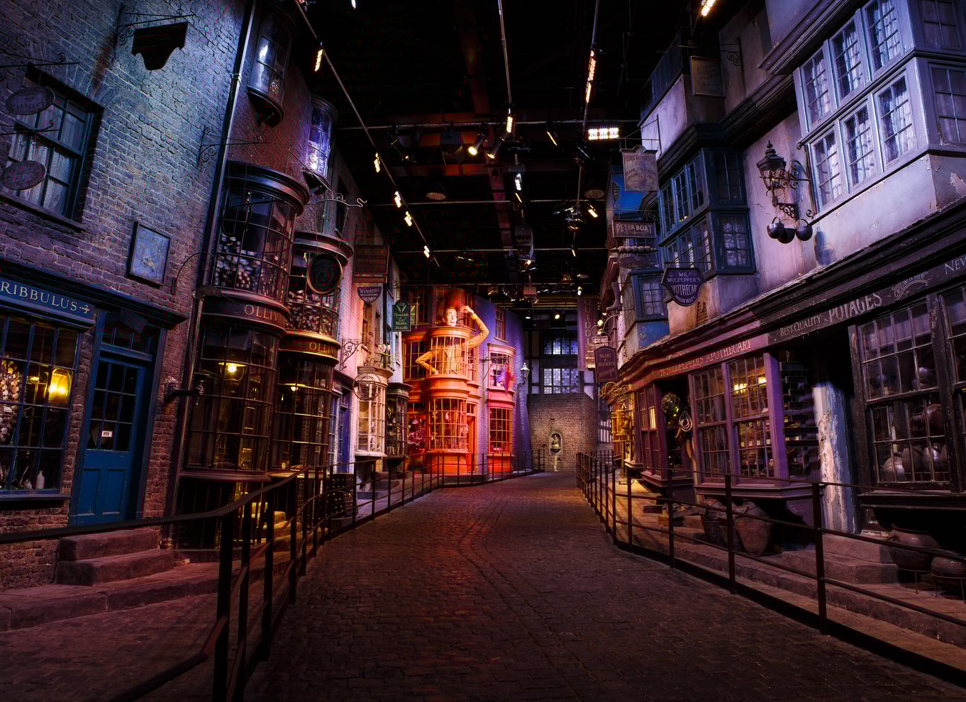 London: Warner Bros. Studio Tour og Themsen Cruise
