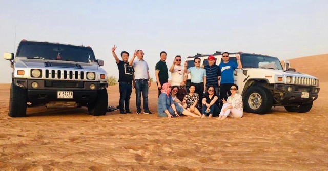 Visit Dubai Private Hummer Desert Safari Tour with BBQ Dinner in Umm Al Quwain