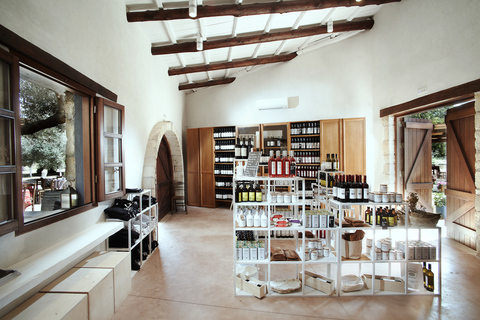 Vatolakkos: Boutique Winery Tour & 5-Wine Tasting