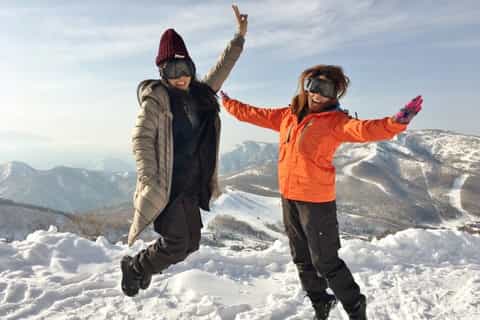 1 Day Tour: Snow Monkeys & Snow Fun in Shiga Kogen