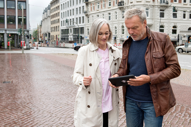 Bremen: Juego de escape al aire libre en el casco antiguoBremen: Juego de escape al aire libre para iPad con maestro de juego personal