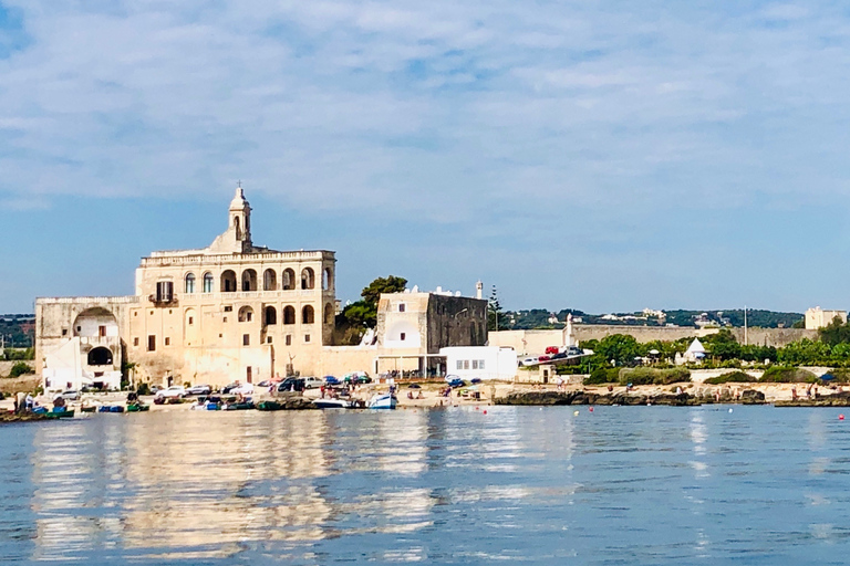 Polignano a Mare: Boat Trip, Swim & Cave with Aperitif