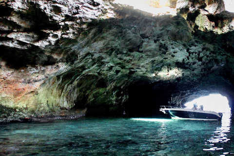 Polignano a Mare: Boat Trip, Swim & Cave with Aperitif