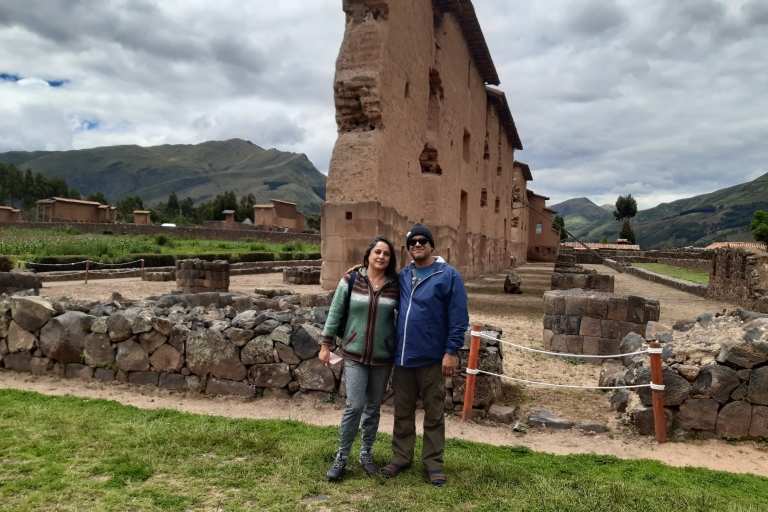 Cusco: Lake Titicaca 2-Day Trip with Lunches & 3-Star Hotel