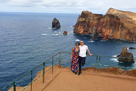 Madeira: tour safari nella vecchia foresta in jeep 4x4 con Pico ArieiroMadeira: tour safari in Jeep 4x4 Old Forest con Pico Arieiro