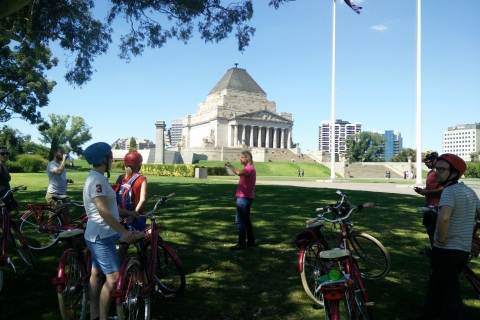 Melbourne: tour guiado en bicicleta por la ciudad con equipo y parada para almorzar