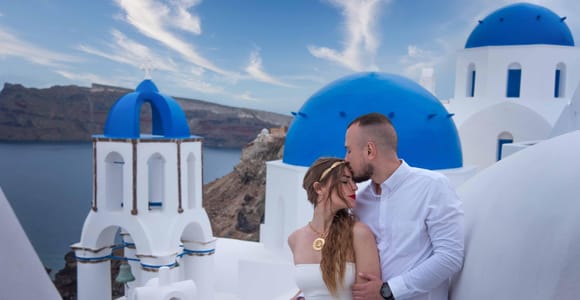 Oía: Santorini Professional Photoshoot (skip the line)