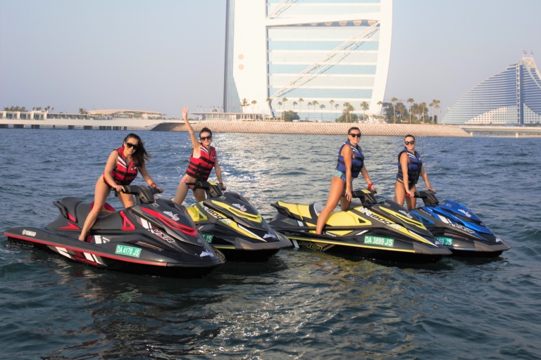 Dubái: tour en moto de agua por el Burj Al ArabTour de una hora más allá de Burj Al Arab, Atlantis y Palm