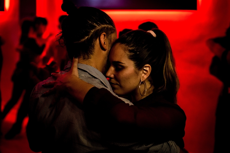 Descubre el verdadero tango visitando dos milongasBuenos Aires: Dos milongas de tango