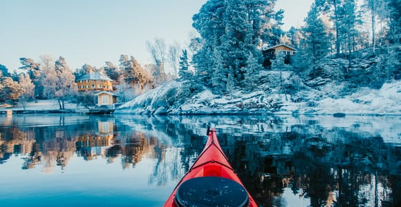 Stockholm: Winterkajak, schwedische Fika und heiße Sauna