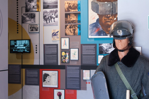 Varsóvia: ingresso para o Museu da Vida sob o ComunismoVarsóvia: ingresso para o Museu da Vida sob o comunismo