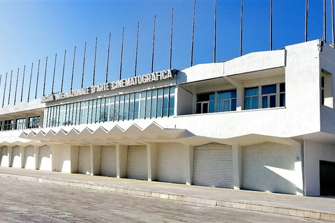 Venice Lido: Bike Tour with a Local on the Island of Cinema