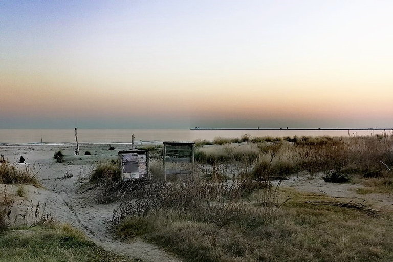 Venedig Lido: Fahrradtour mit einem Einheimischen auf der Kinoinsel