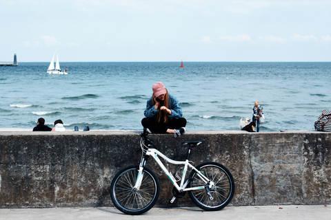 Venice Lido: Bike Tour with a Local on the Island of Cinema