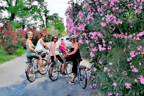 Lido de Venise : visite à vélo avec un local sur l'île du cinéma