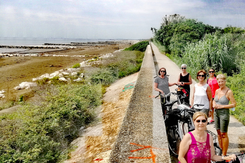 Lido de Venise : visite à vélo avec un local sur l'île du cinéma