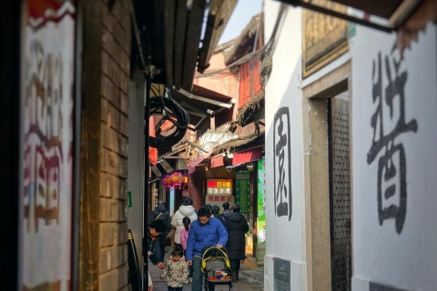 Watertown Shanghai: Een mix van keuken, cultuur en geschiedenis5,5 uur: Eigen auto, hapjes en drankjes