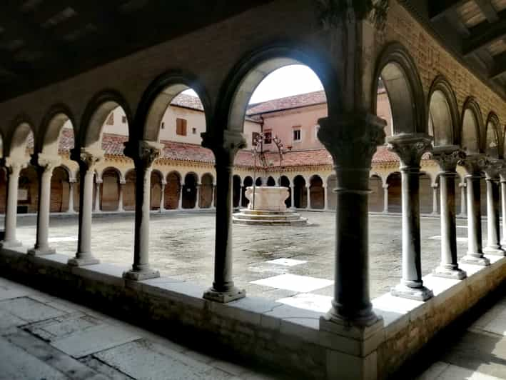 Venice San Michele Cemetery Island Vaporetto Walking Tour