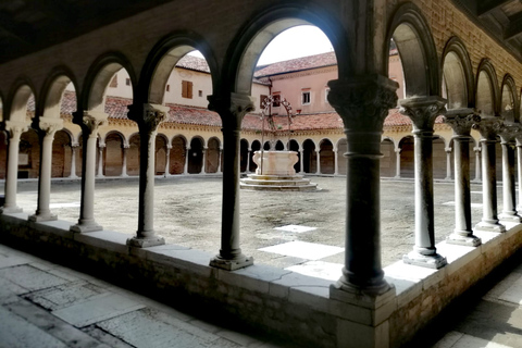 Venecia: recorrido a pie y en vaporetto por la isla del cementerio de San Michele