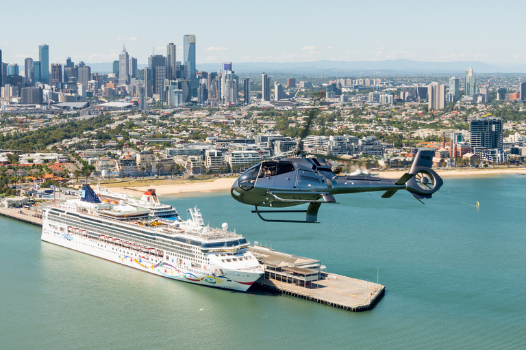 Melbourne: City and Bayside Helicopter Tour