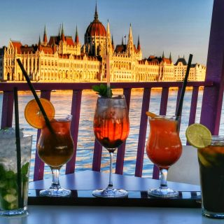 Boedapest: Donau-cocktailcruise bij zonsondergang - Wintereditie