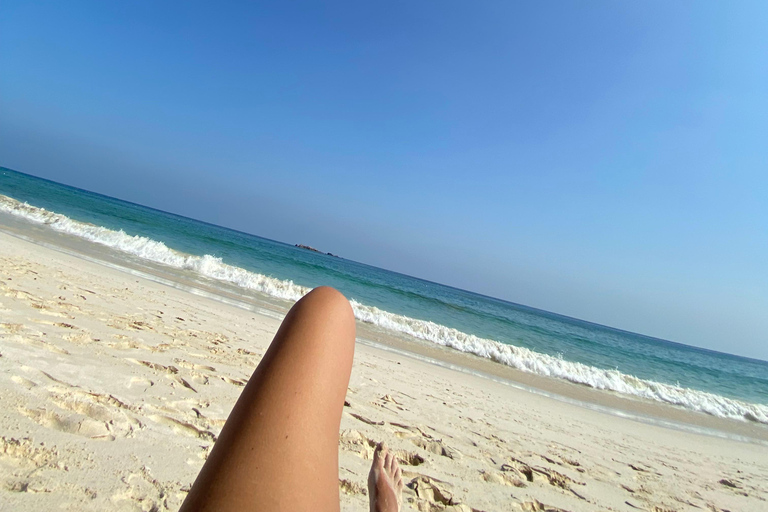 Salalah: West Side Private Tour with Off-Road Adventure