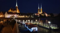 Wrocław, Old City Night Walk and Gondola Ride - Housity