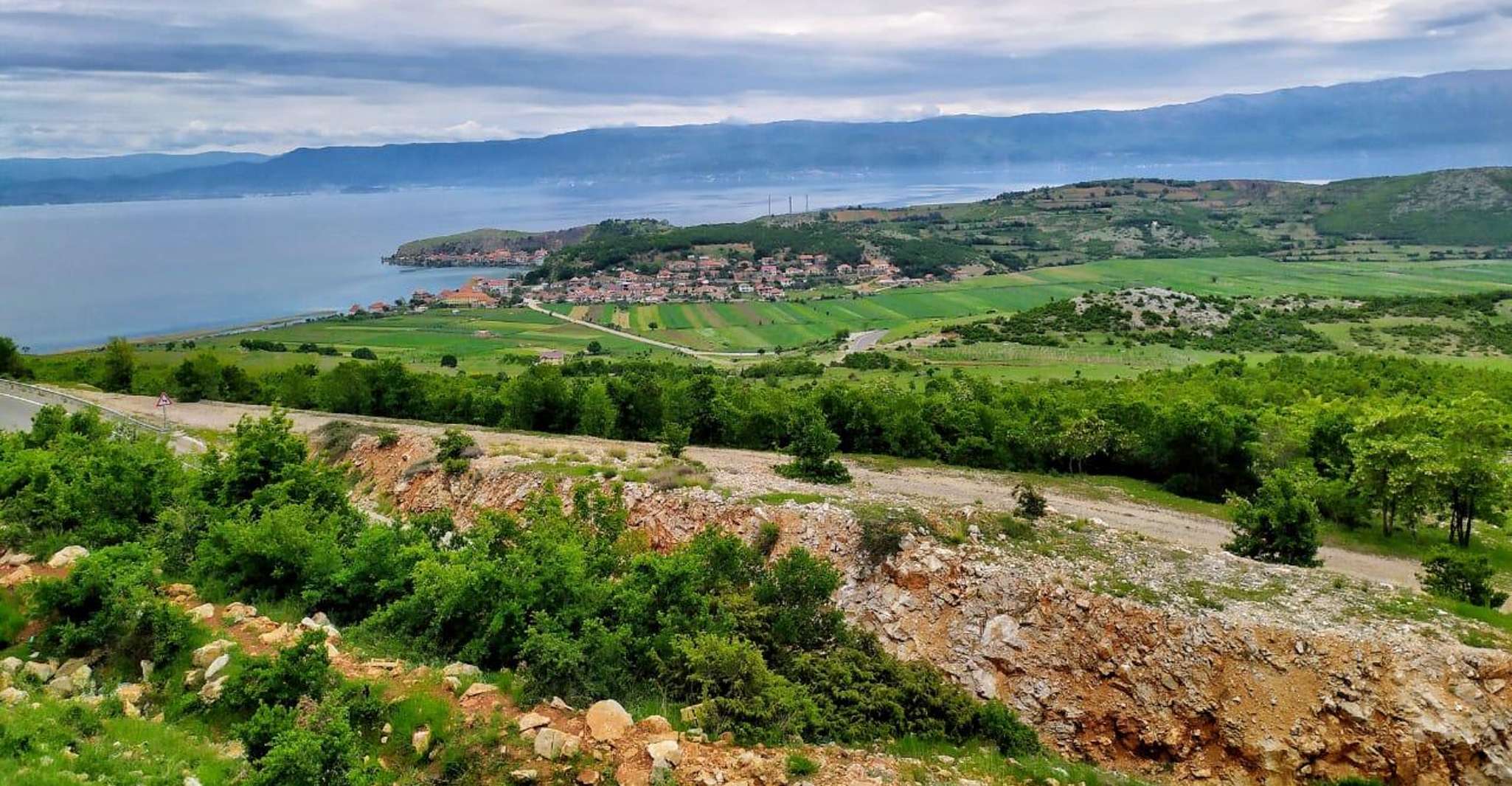 Excursão de um dia saindo de Tirana, Pogradec, Drilon e Tushemisht - Hizvo