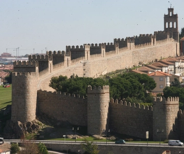 Avila: Private Walking Tour