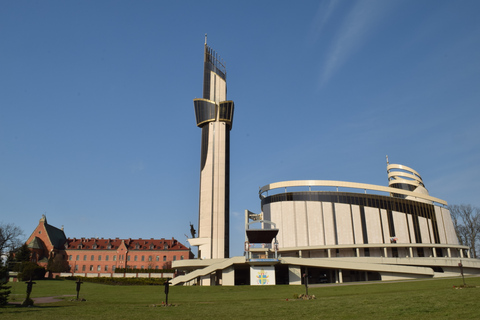 Aus Krakau: Częstochowa, Black Madonna und Lagiewniki Tour