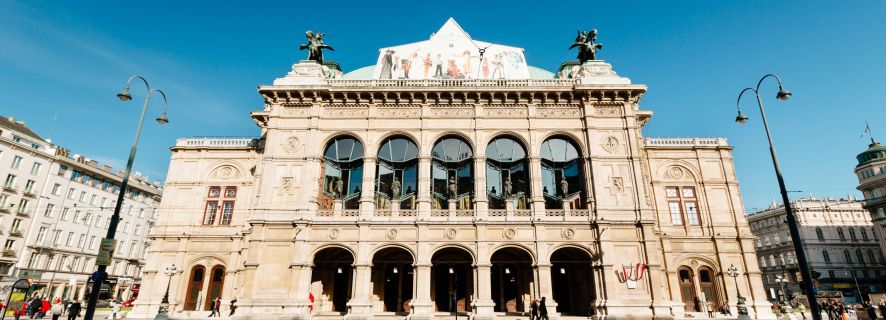 Vienna State Opera: Skip-the-Line Entry Ticket & Guided Tour