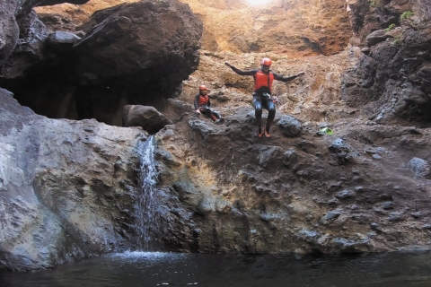Tenerife: Guided Canyoning Experience