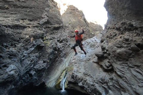 Tenerife: begeleide canyoning-ervaring