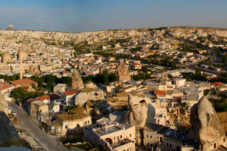 Excursion d'une journée en Cappadoce + randonnée à cheval et nuit turqueTour de la Cappadoce,Cheval,Nuit,Espagnol,Portugais,Italien